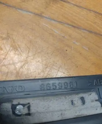 Volvo S80 Side skirt rear trim 8659961