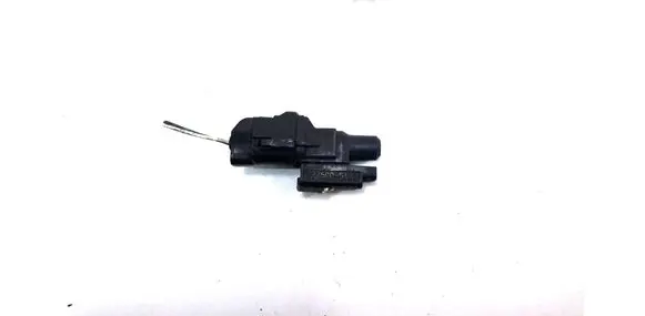 Toyota Avensis T270 Outside/exterior temperature sensor 8879022131