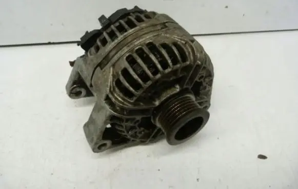 Opel Signum Generator/alternator 0124525030