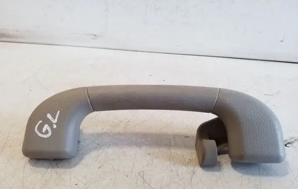 Chevrolet Captiva Rear interior roof grab handle