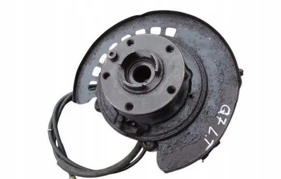 Audi Q7 4L Rear wheel hub spindle/knuckle 