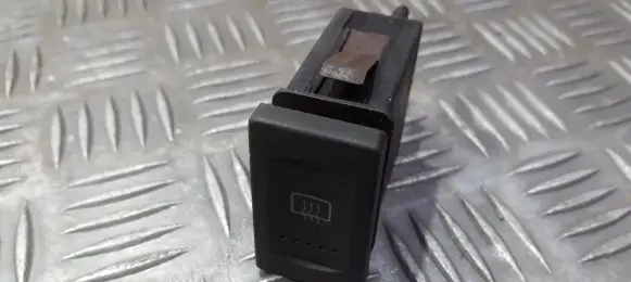 Volkswagen PASSAT B5 Windscreen/window heater switch
