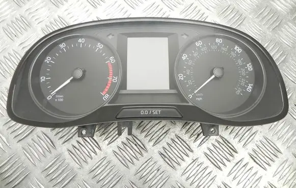 Skoda Fabia Mk3 (NJ) Speedometer (instrument cluster) 6V0920900A