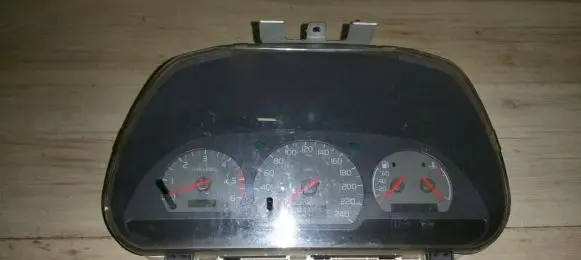 Volvo S40, V40 Speedometer (instrument cluster) 30852228 30858334