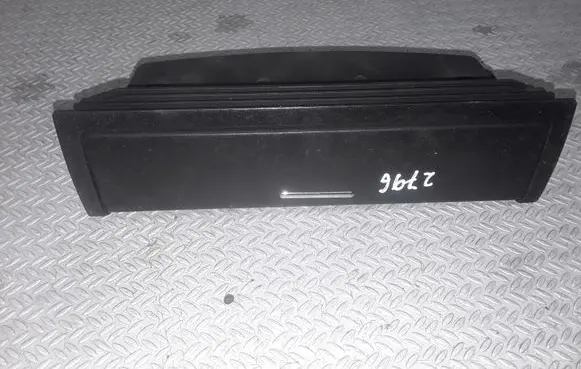 BMW 3 E46 Dashboard storage box/compartment E6016L