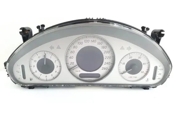 Mercedes-Benz E W211 Speedometer (instrument cluster) A2115403611