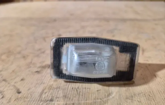 Mazda 323 Number plate light V183ENGLAND