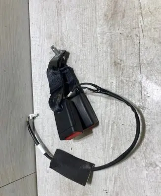 Nissan Micra K14 Rear seatbelt buckle 636460400d