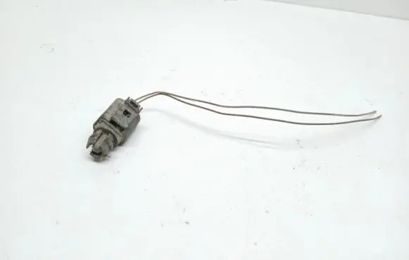 Volkswagen PASSAT B5.5 Outside/exterior temperature sensor 