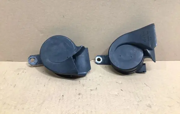 Lexus RX 330 - 350 - 400H Horn signal 8652048030 0040154015 8651048050