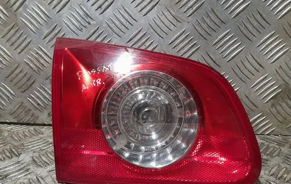 Volkswagen PASSAT B6 Tailgate rear/tail lights 3c9945093a