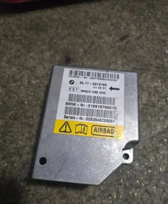 BMW 5 E39 Airbag control unit/module 6919789 316919789010 02B3546C0905T