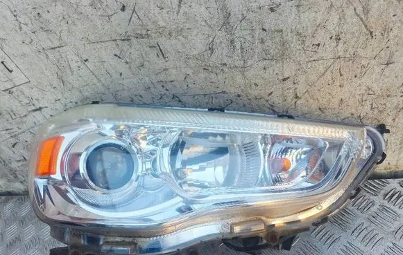 Mitsubishi ASX Headlight/headlamp P9135R P9135