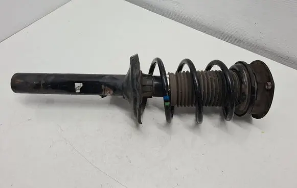 Volkswagen Golf VII Front shock absorber/damper 5Q0412103D