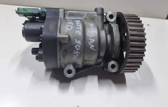 Nissan Note (E11) Fuel injection high pressure pump 8200057225 28265176 9303Z11303