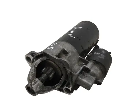 Volkswagen PASSAT B5 Starter motor 
