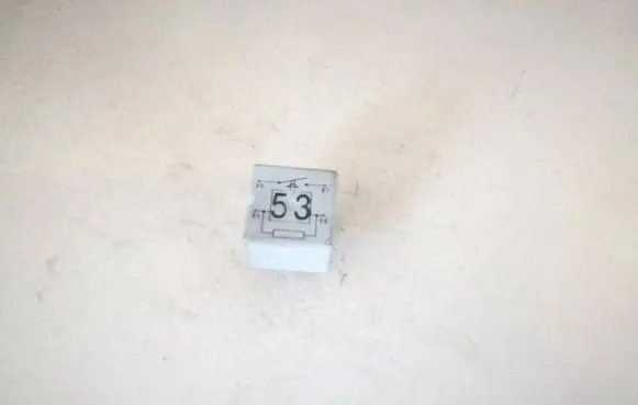 Skoda Fabia Mk2 (5J) Other relay 141951253b 20240072