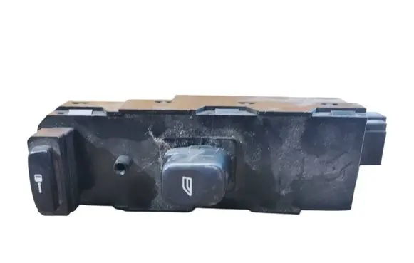 Volvo S60 Electric window control switch 30739981