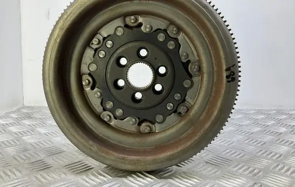 Audi TT TTS Mk2 Dual mass flywheel 06F105266N