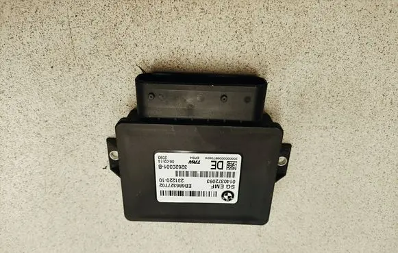 BMW 5 F10 F11 Hand brake control module 6863277 0140372093 32620301B