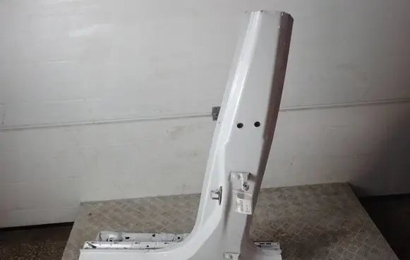 Skoda Fabia Mk4 (6VA) Pillar (middle) 