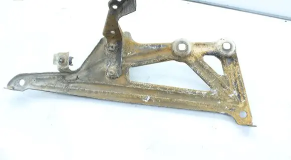 BMW X1 F48 F49 Fender mounting bracket 7329447