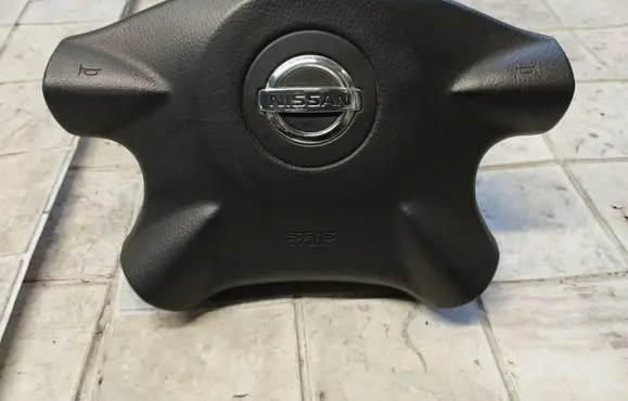 Nissan Almera Tino Steering wheel airbag 6005158C 3274121