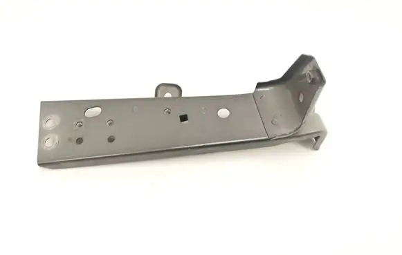 Mazda 6 Fender mounting bracket