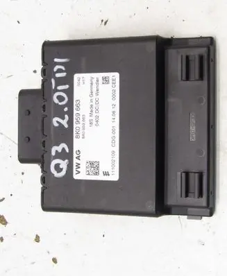 Audi Q3 8U Voltage converter/converter module 8K0959663