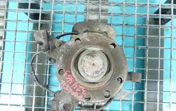 Volkswagen II LT Front wheel hub spindle knuckle IMPRK1352593