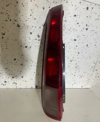 Nissan X-Trail T30 Rear/tail lights