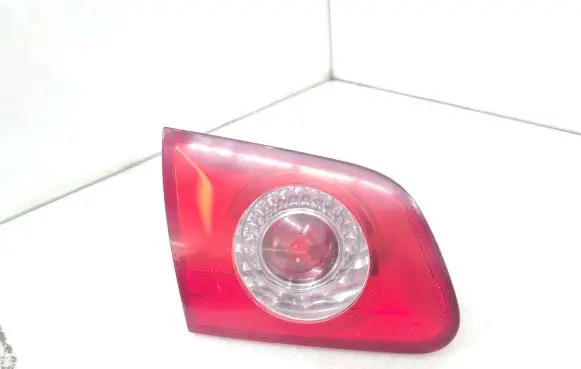 Volkswagen PASSAT B6 Tailgate rear/tail lights 3C9945093