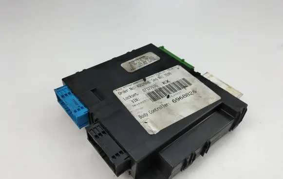 Mini One - Cooper R50 - 53 Central body control module 6968826 07127018