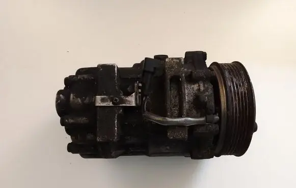 Volvo V50 Air conditioning (A/C) compressor (pump) 3M5H19D629HC