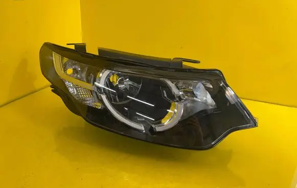 Land Rover Discovery Sport Headlight/headlamp FK72-13W029