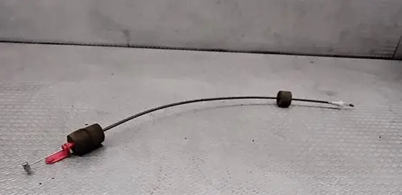 Ford Mondeo Mk III Front door cable line 