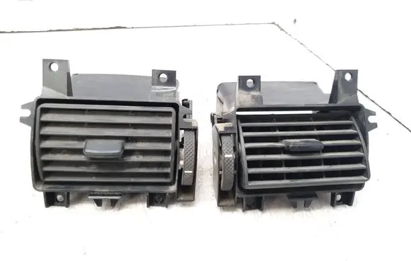 Ford Transit Dashboard side air vent grill/cover trim 6C1119C696AB 6C1119C893AB