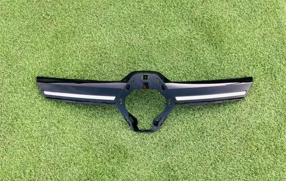 Renault Megane E-Tech Front bumper upper radiator grill 620786087R