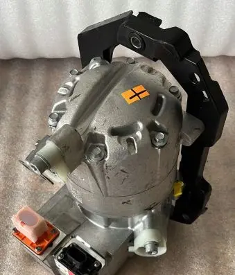 Volkswagen ID. Buzz Air conditioning (A/C) compressor (pump) 1EA820807C