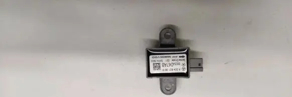 Chrysler Grand Voyager V Airbag deployment crash/impact sensor A2048210651 56054047AB 5WK43902