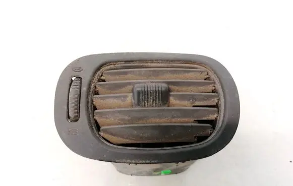 Chrysler Voyager Dash center air vent grill OS95TRMAA 12050