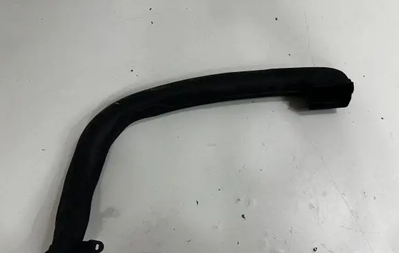 BMW iX Cabin air duct channel 9490690