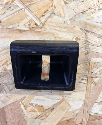 Mercedes-Benz C W204 (B) pillar trim (top) A2045900825 S11105