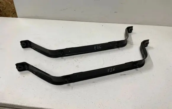 BMW X4 F26 Fuel tank mounting bracket 7216537