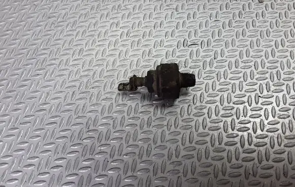 Chevrolet Matiz Oil pressure sensor 