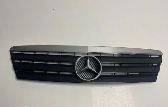 Mercedes-Benz A W168 Front grill 1688800983