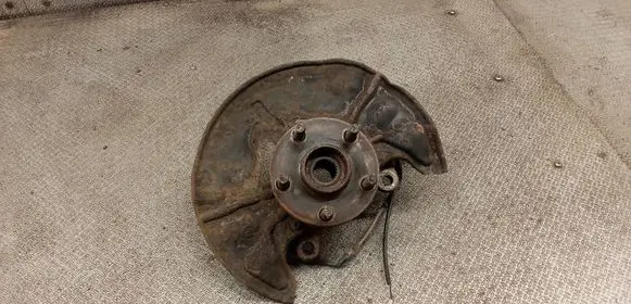 Toyota Avensis T250 Front wheel hub spindle knuckle 