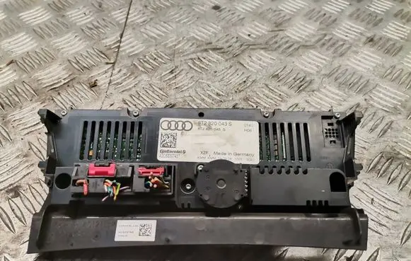 Audi A4 S4 B8 8K Climate control unit 8T2820043S A2C53307437
