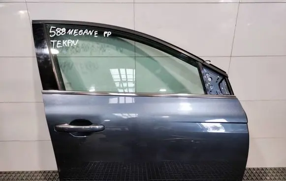 Renault Megane IV Front door 