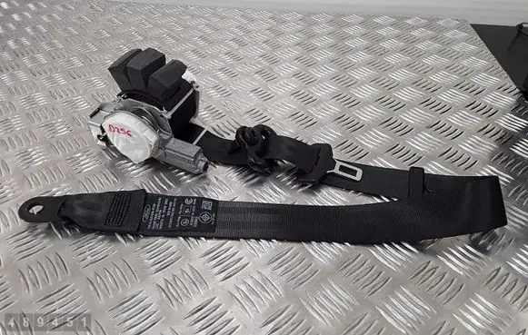 Ford Ecosport Front seatbelt CN15A61295FCW